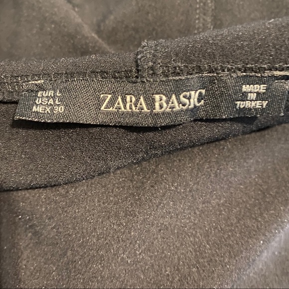 Zara Light Jacket with Hood and 3/4 Zip - Picture 8 of 8